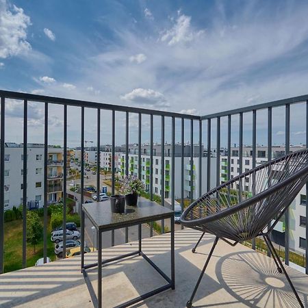 Exclusive Apartment With Balcony & Parking Wroclaw By Renters Prestige Экстерьер фото
