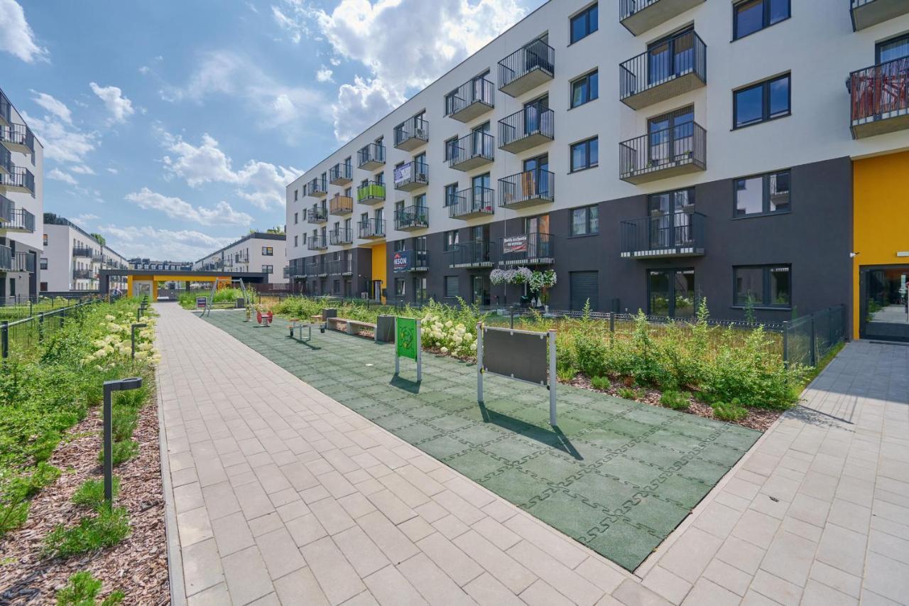 Exclusive Apartment With Balcony & Parking Wroclaw By Renters Prestige Экстерьер фото