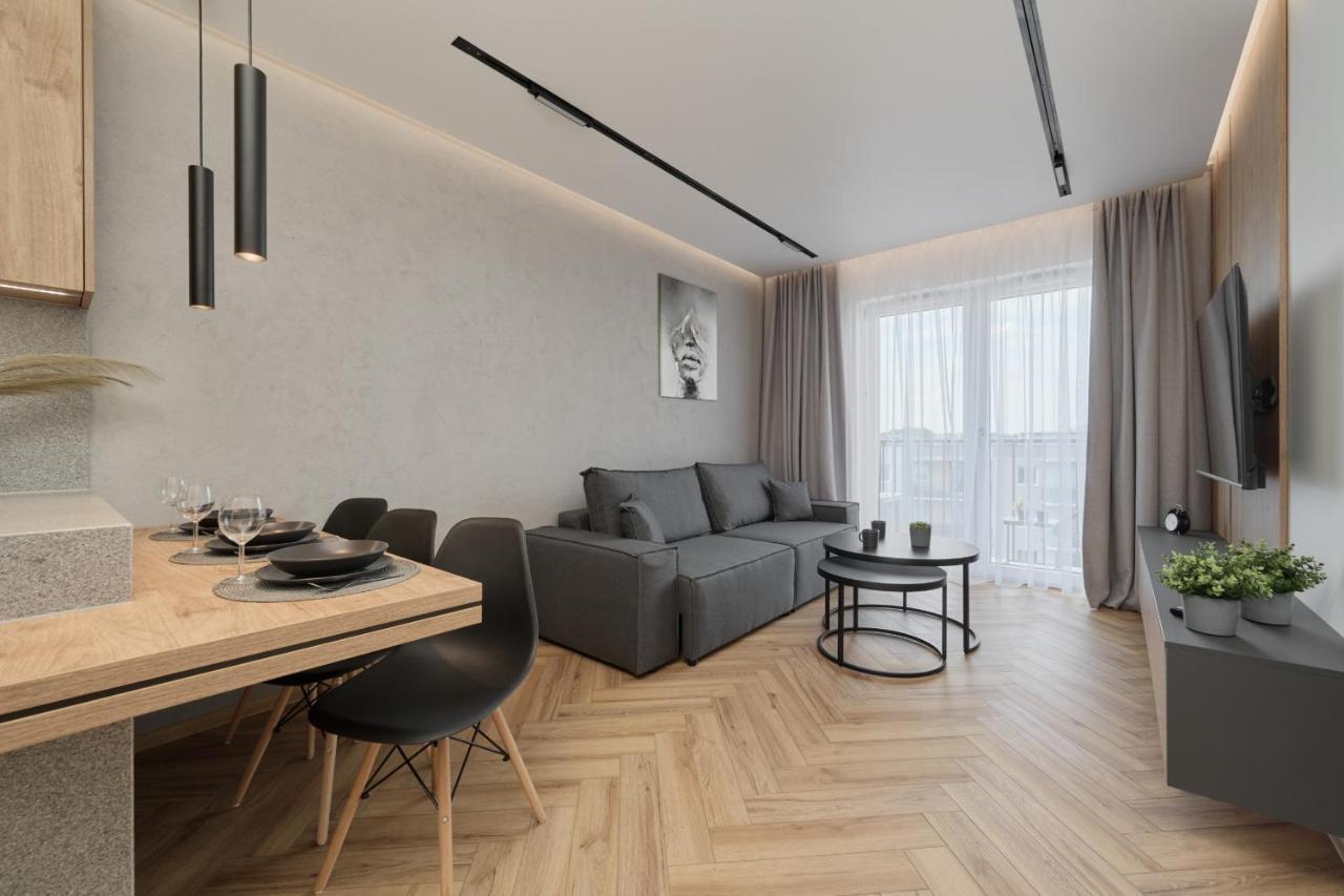 Exclusive Apartment With Balcony & Parking Wroclaw By Renters Prestige Экстерьер фото