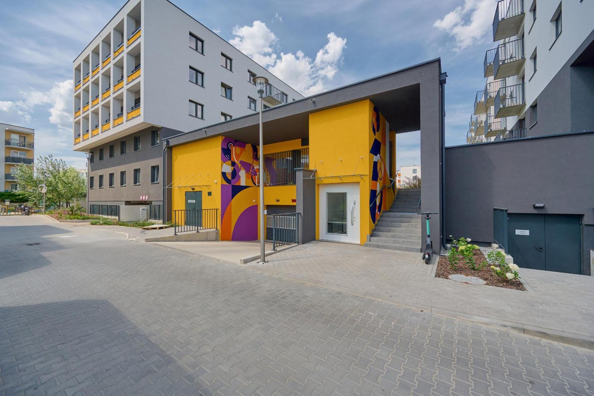 Exclusive Apartment With Balcony & Parking Wroclaw By Renters Prestige Экстерьер фото